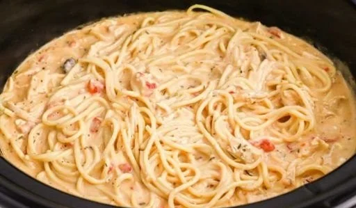 Slow Cooker Cheesy Chicken Spaghetti Recipe